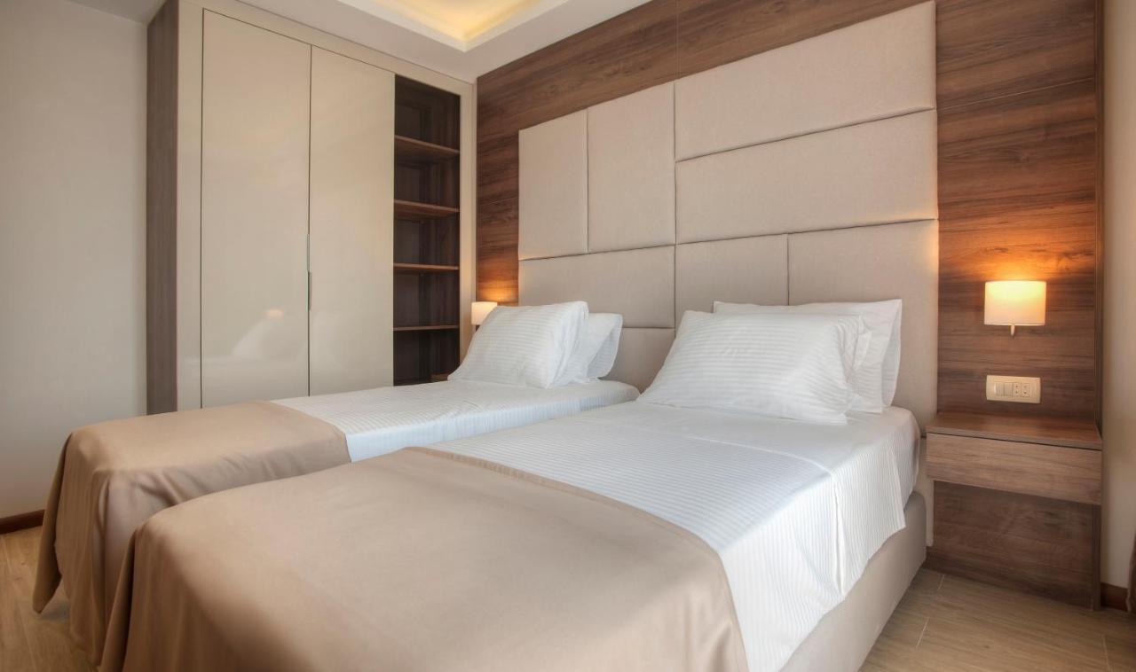 Hotel Twelve By Aycon Budva Extérieur photo