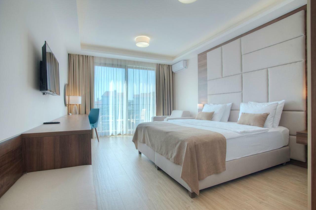 Hotel Twelve By Aycon Budva Extérieur photo