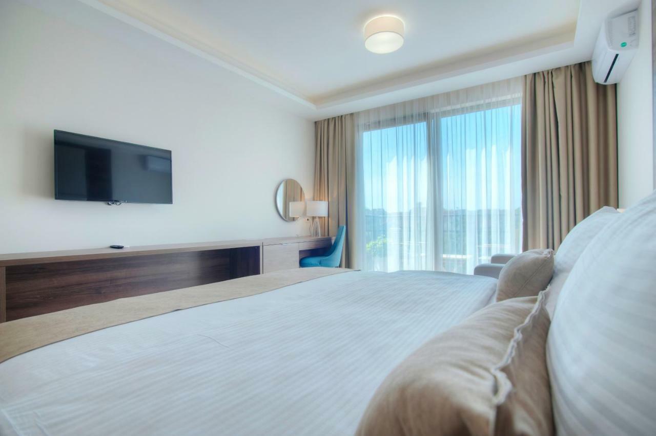Hotel Twelve By Aycon Budva Extérieur photo